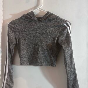 Fashion Nova Gray Long Sleeve Crop Top
